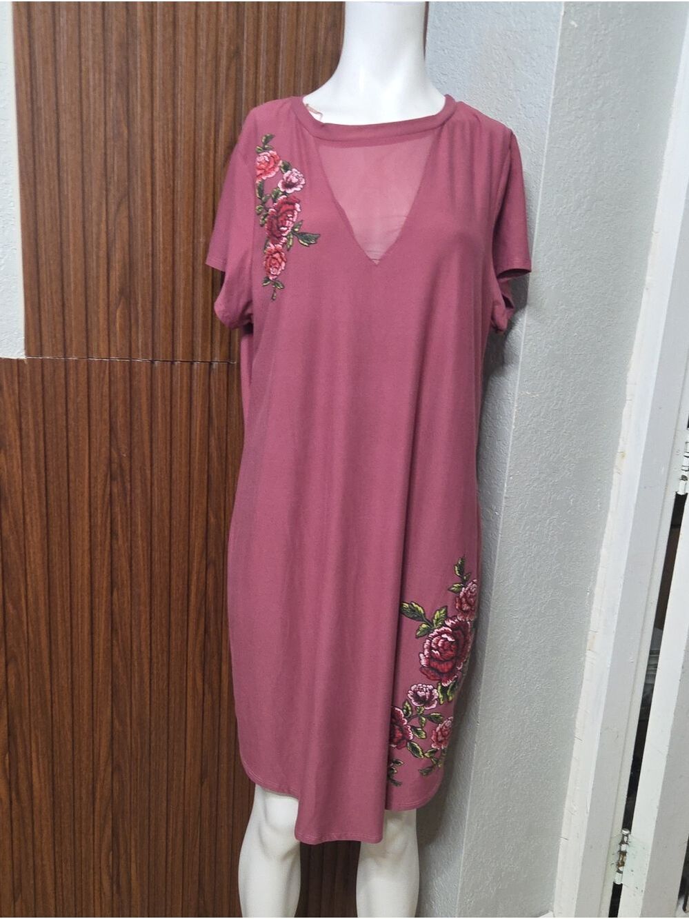 Derek Heart Mauve Rose-Embroidered Mesh-Trim Midi Dress 2xlarge [1857]